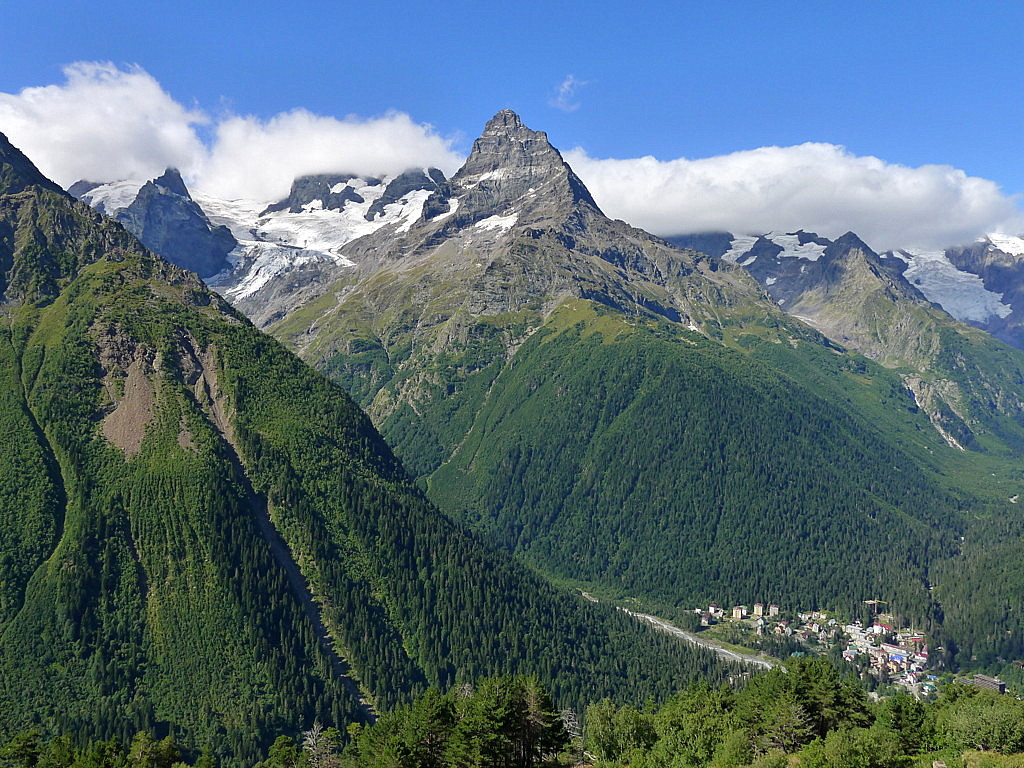 Mt.Dombay-Ulgen